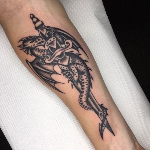 Dragon-and-dagger-tattoo-2