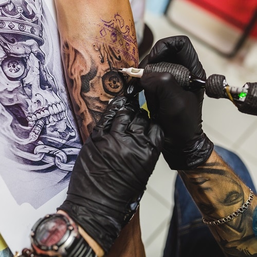 what-should-you-not-say-to-a-tattoo-artist